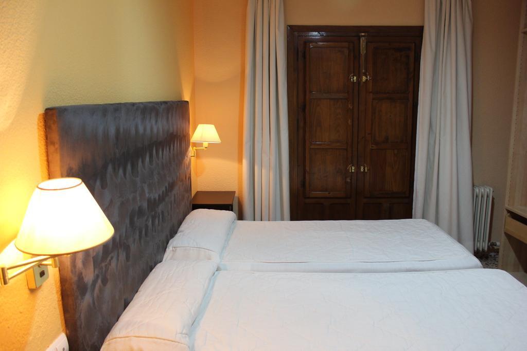 Casa Salvador Hotel - Granada — Photos 3